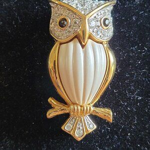 Signed D'orlan Gold Toned with Swarovsky Crystal